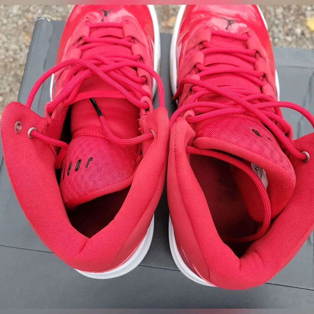 NIKE Jordan Max Aura Men's 10.5 - Picture 14 of 16